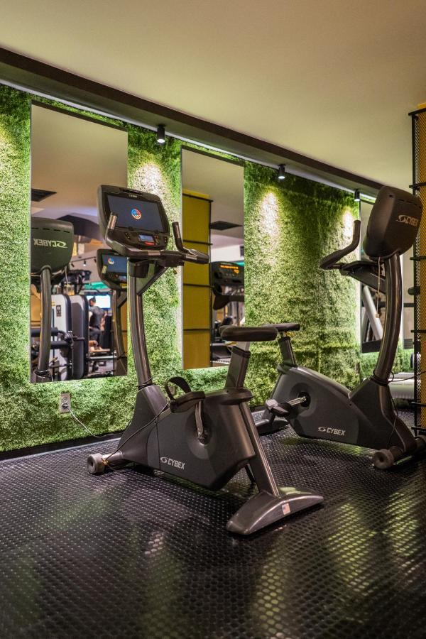 Adeo Hotel Sport & Spa Ruse Exterior photo